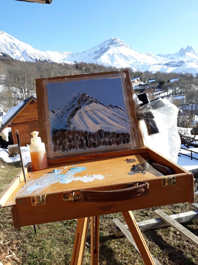 Chevalet de campagne dans les montagnes